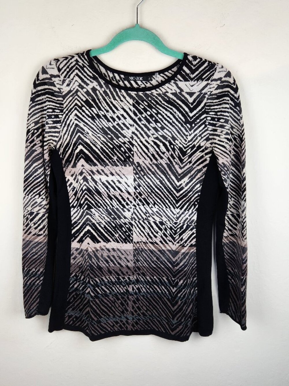 NIC+ZOE Abstract Geometric Print Stretchy Scoop Neck Sweater sz M